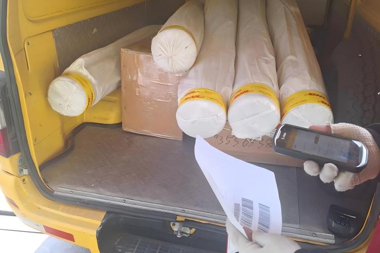 Успешна испорука висококвалитетне антистатичке филтерске тканине бугарском клијенту